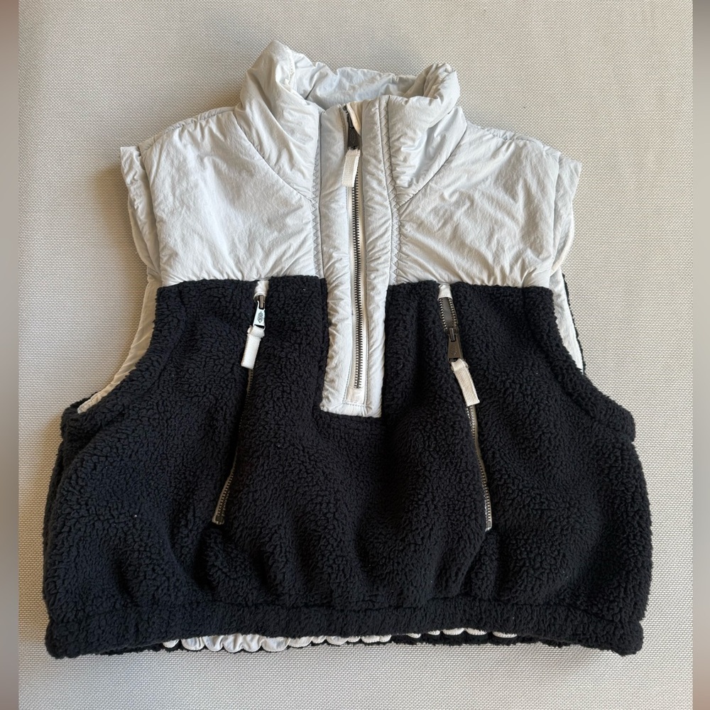 FP Movement vest